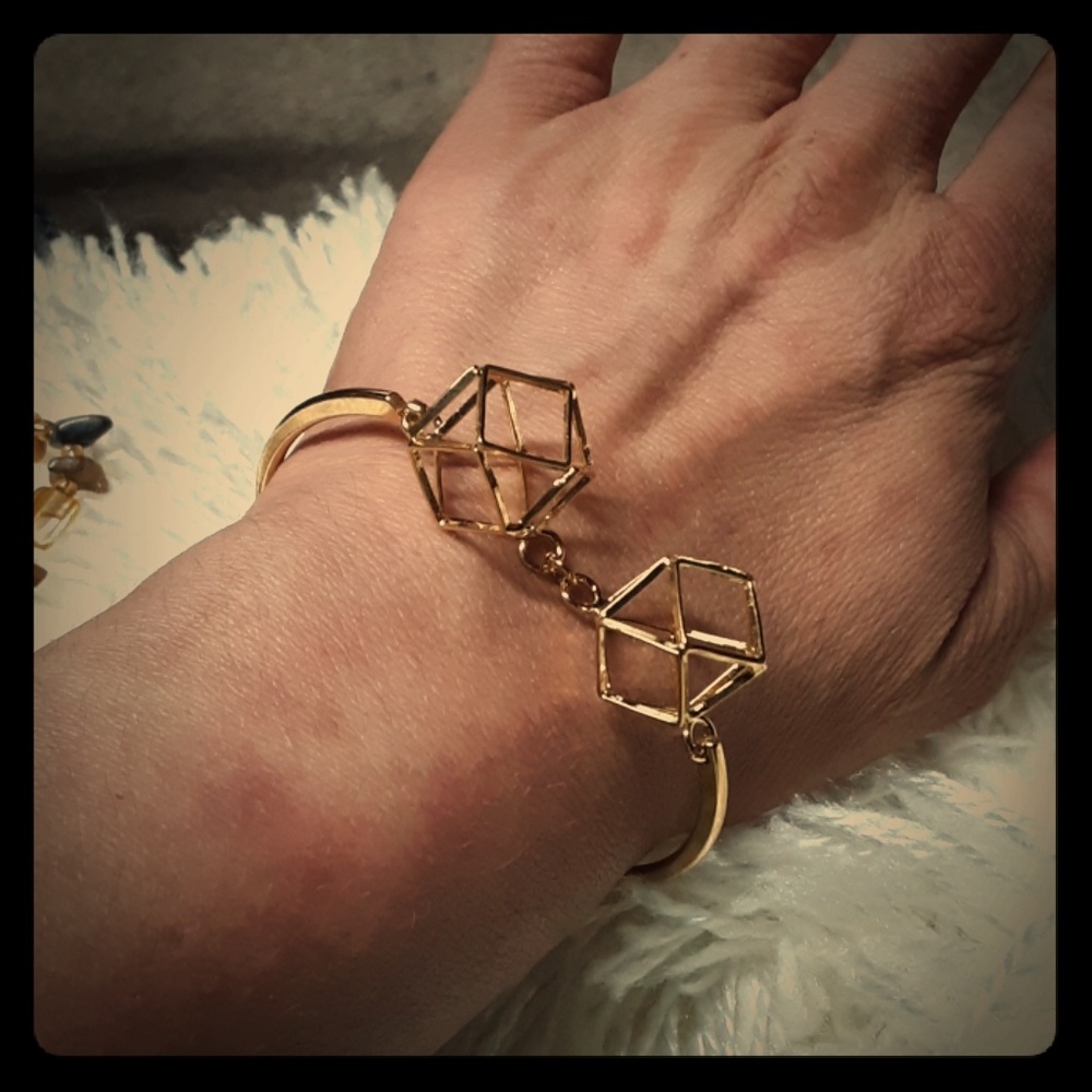 Geometric bracelet